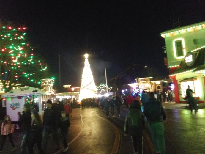 My Experience with Six Flags Great Americas Holiday in the park