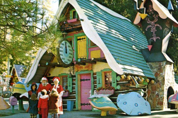 My Experience with Six Flags Great America's Holiday in the park