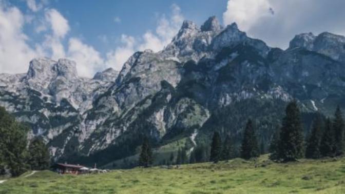 How to enjoy walks more [multiple strategies]