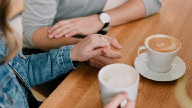 Yes Gentlemen, you CAN apologize to women and still look masculine