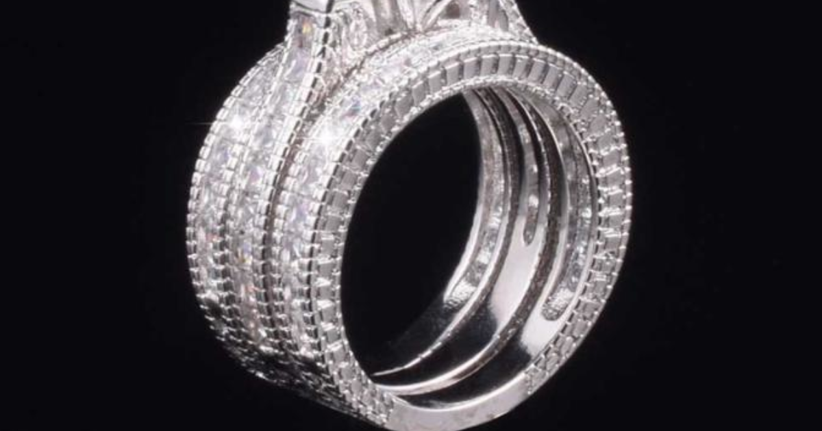 4 Details the Diamond Industry DOESN'T WANT YOU TO KNOW. GirlsAskGuys
