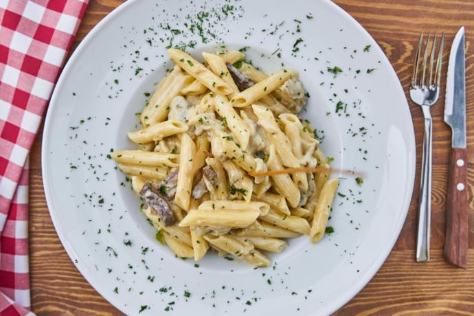 What are the secrets to cooking awesome pasta?