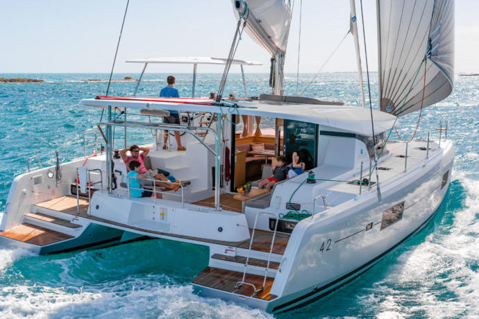 The Lagoon 42 or the 440?