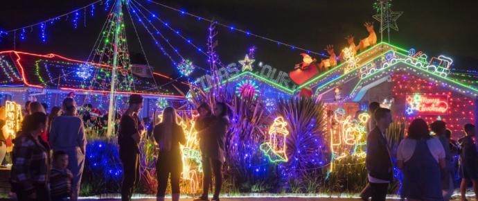 A Christmas light display myTake for 2020