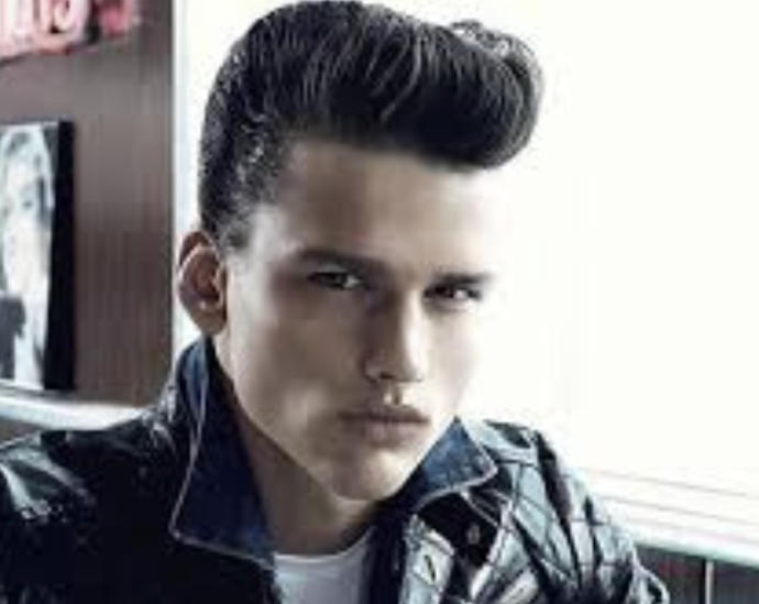 This my friend, is a Rockabilly Pompadour