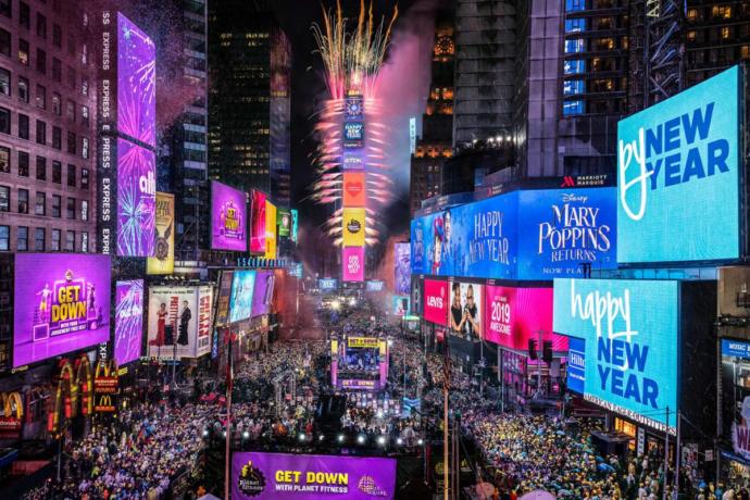 New Years Eve is here. And you arent (follow up to my Christmas Eve MyTake) - A Valentines Day will soon to follow