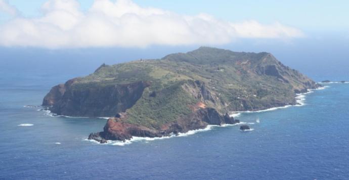 Stranded on a Deserted Island Choose-Your-Own-Adventure