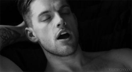 6 Male Mistakes That Cooled Women From Sex!