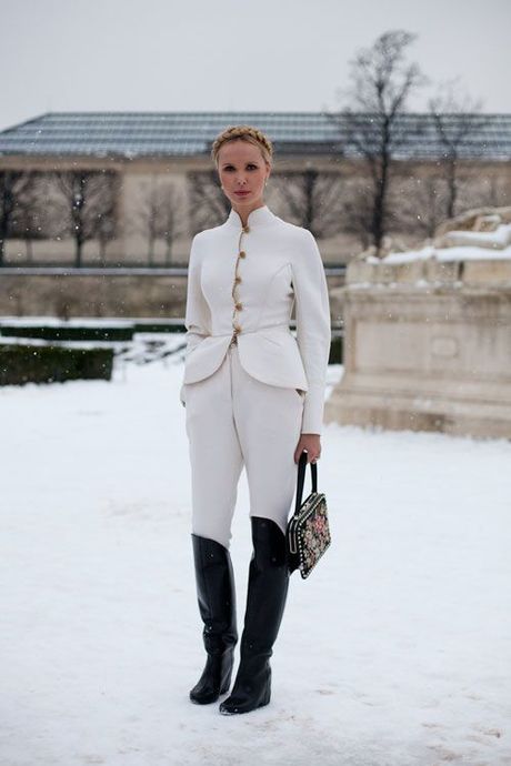 Dress Like an Elegant Lady