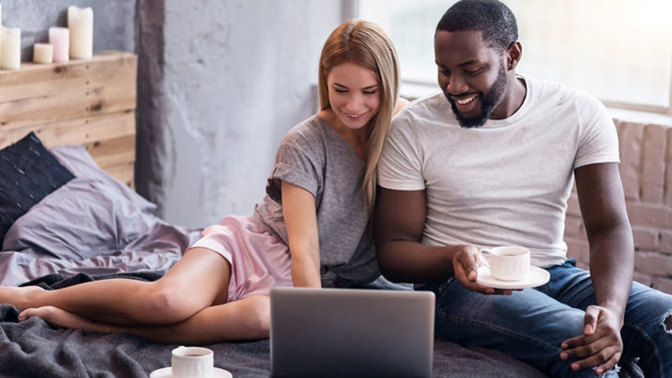 Confessions of a Ladies Man-Signs She's Falling in Love with You