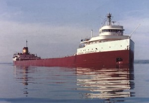 Dark Fathoms of Lake Superior- The story of the SS Edmund Fitzgerald