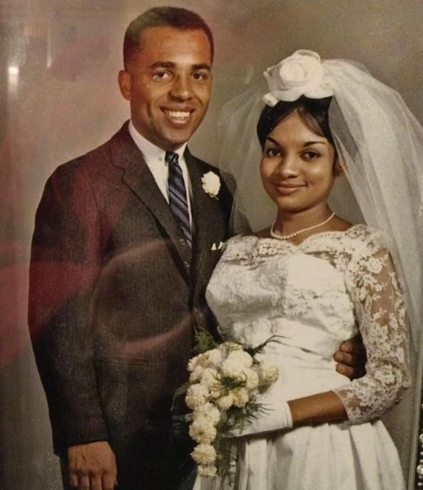 The authors parents on their wedding day in 1963.