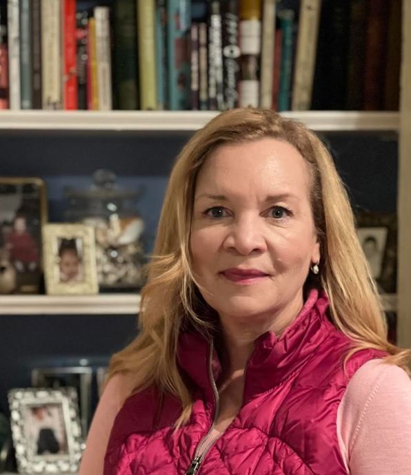 The author, Miriam Zinter