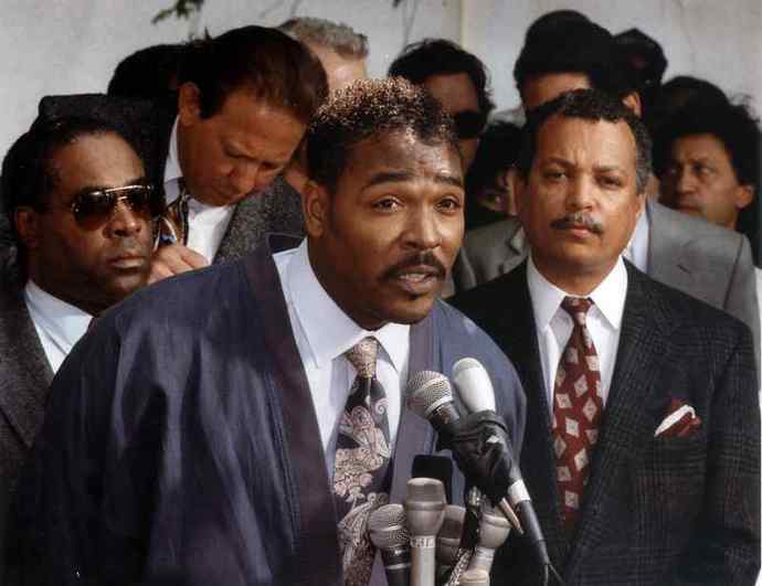 Can we be bigger than our political beliefs and find common ground? My interview with a Trump supporter and what it taught me!