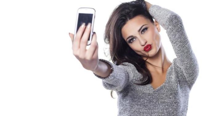 Most common critiques when men review a woman's online dating profile