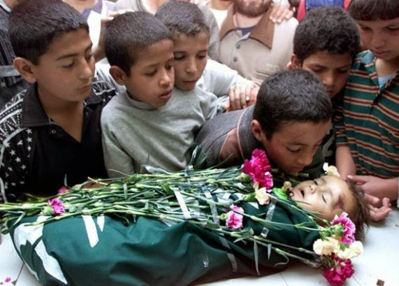 Why is American society so idiotic? Maybe hating Russian folks in America for something they did not do, is just plain stupid.