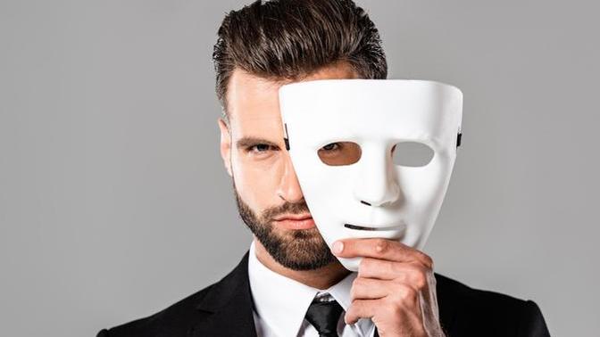Women aren't actually into "bad boys": My take on dating and narcissism