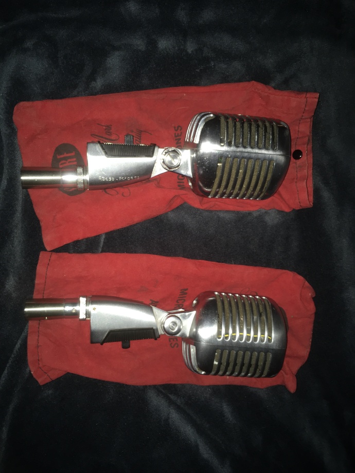 My review of The Astatic D-104 aka The Lollypop Microphone?