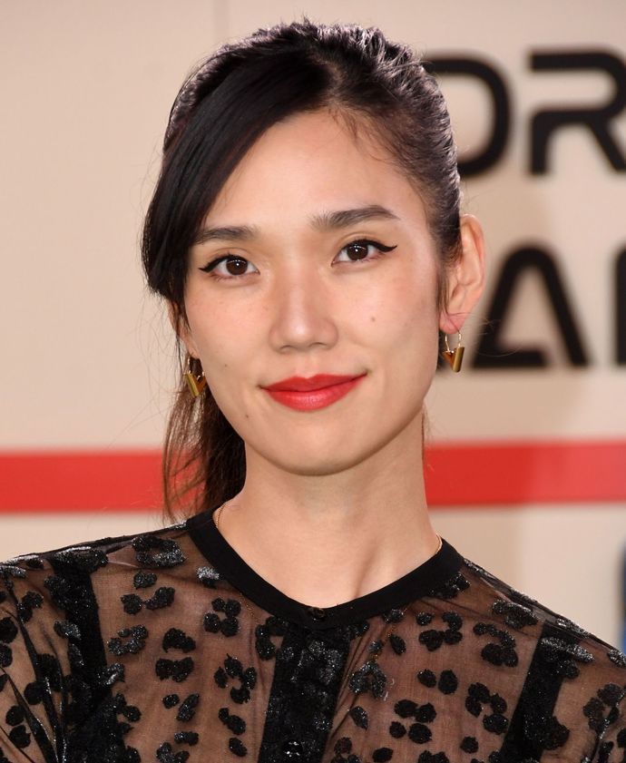 Do anime characters look European or Asian?
