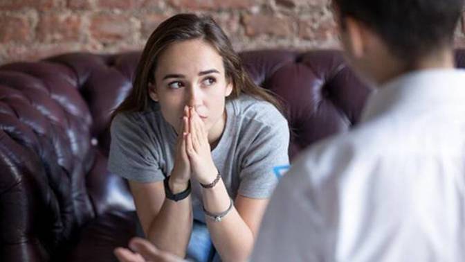 10 Tips on How to Break Bad News