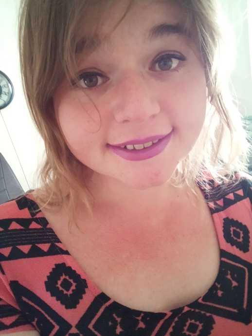 I am a beautiful, strong, and proud transgender woman and this is why I dont believe in pronouns and think its ok for you to call me a man