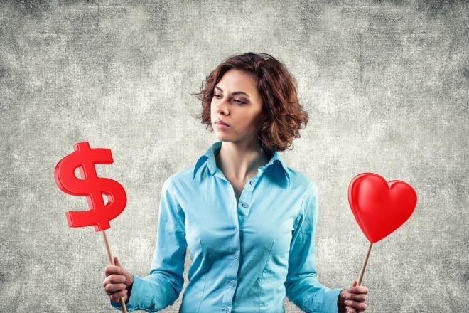 No one hates independent career women. Were just not attracted to you because youre selfish.