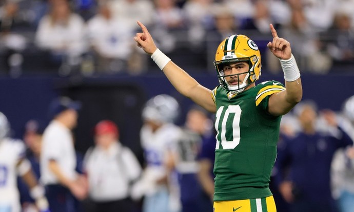 Postseason American Football: The 2023-2024 NFL Divisional Round