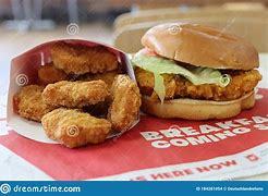 Wendys chicken sandwich & chicken nuggets