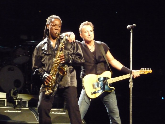 Why being born in 1990 is an amazing thing :)