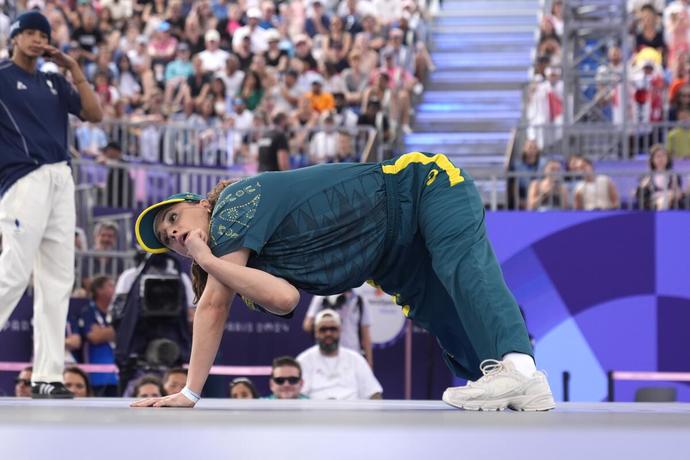 Is Australian Olympic Breakdancer Raygun Actually Talented?