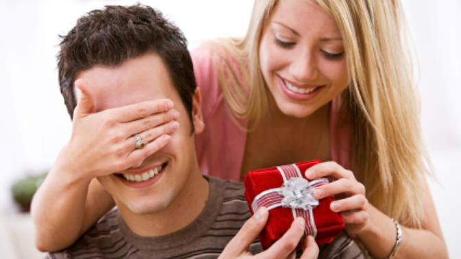 A Gift Giving Guide: Boyfriend Edition
