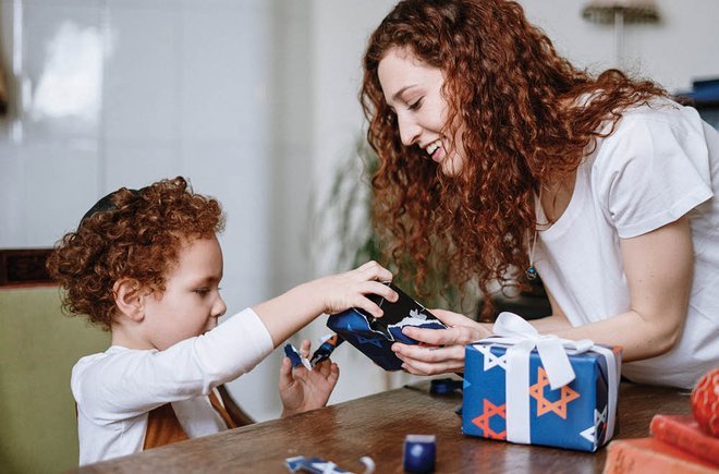 Hanukkah begins December 25th: What is Hanukkah?