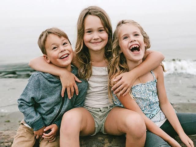 Why Healthy Sibling Bonds Are Rare in Adult Children of Narcissistic Parents