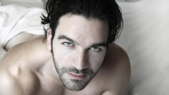 5 Signs He's a Keeper... Or a Sociopath