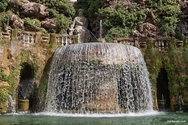 Worlds Most Beautiful Fountains