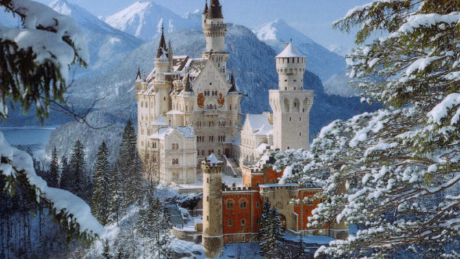 The Top 5 Castles/Forts in Europe 