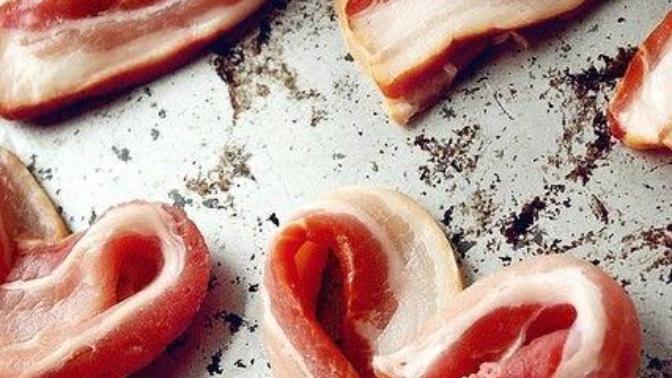 14 Delicious Ways To Romance An Appetite This Valentine's Day