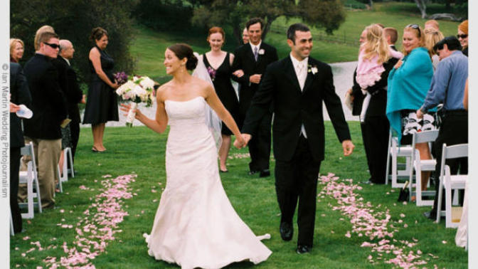 The true origination of the "white dress"