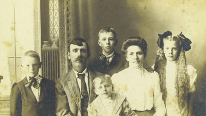 My Reasons for Support Traditional Gender Roles and Wanting a More Traditional Relationship