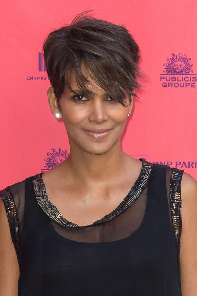 13 Women Who Rock The Pixie Cut