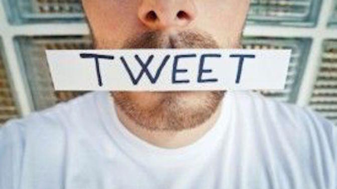 10 Things Guys Do On Social Media That Turns Off Girls