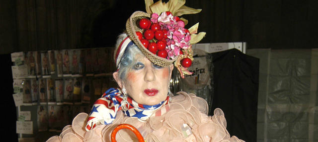 12 Fashion Icon and Fashion Extremist