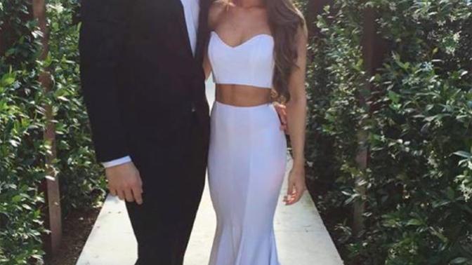 Prom picture caption on instagram?