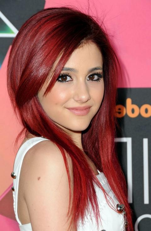 Ariana Grande hairstyle attractive