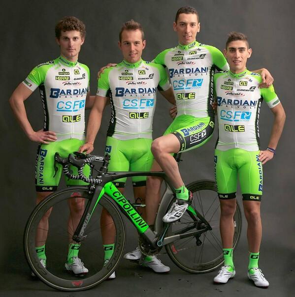 Is it normal for a guy to wear spandex?