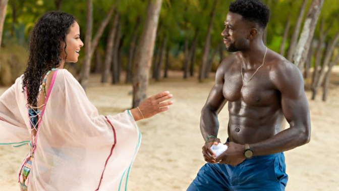Girls, would you ALLOW a good guy friend that you trust see you naked?