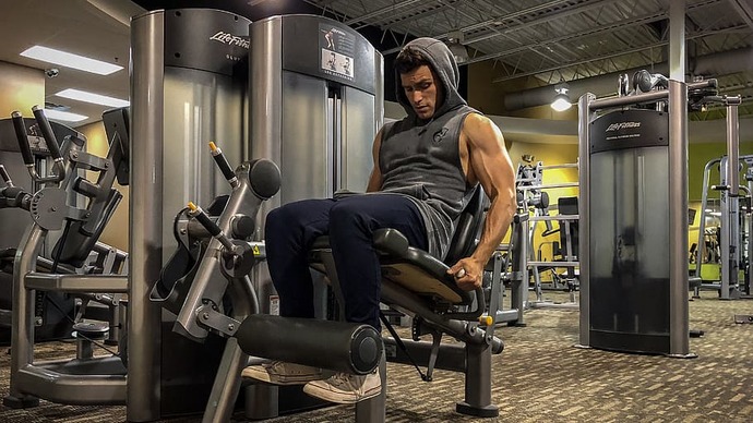 How To Get Skinny Legs WITHOUT muscles? Guys Who Work Out Help Me Out?
