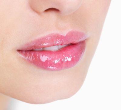 How unattractive are thin lips?
