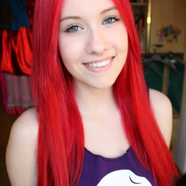Is dyed bright red hair hot?