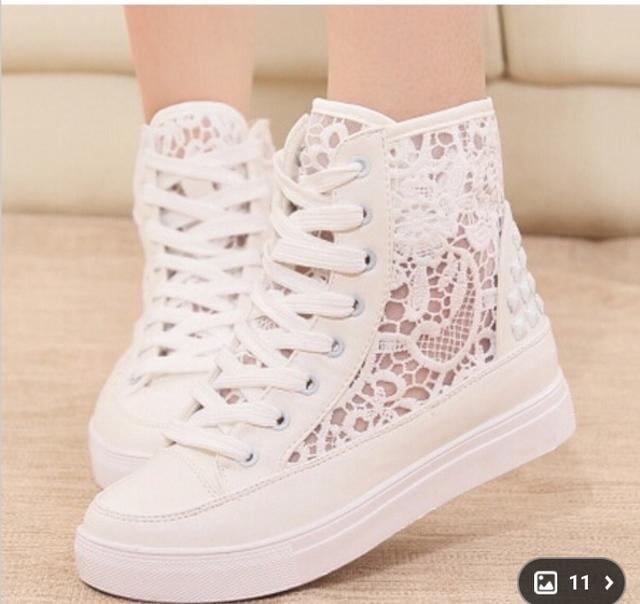 What pair of shoes should I get?